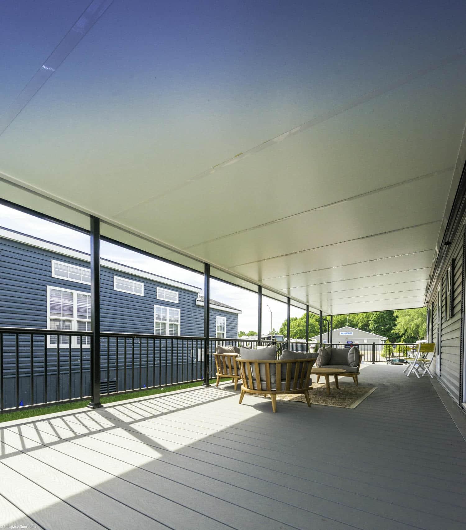 GroundLevel | Gallery